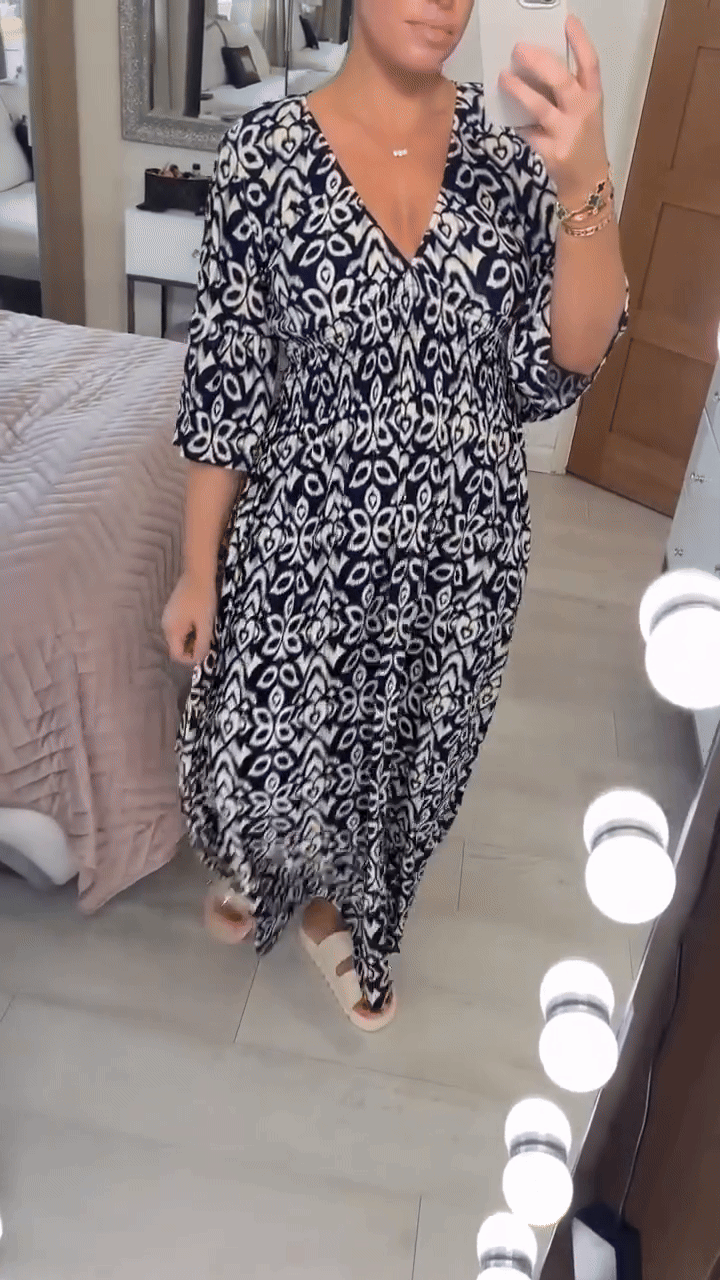 <h2>CUSTOMERS LOVE OUR BOUTIQUE</h2>